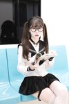 [Cosplay] 可可小白兔 電車上の女高中生
