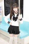 [Cosplay] 可可小白兔 電車上の女高中生