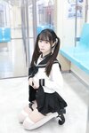 [Cosplay] 可可小白兔 電車上の女高中生