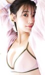 [Photobook]【デジタル限定】溝端葵写真集「ガチでブレイクする5秒前」 (週プレ PHOTO BOOK)