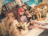 [Cosplay] 源纱希喵喵喵 君主旗袍 [16P-202M]
