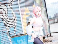 [Cosplay] 宮本桜 蓝毒 [16P-322MB]