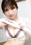 [Photobook] [ハレム]雪平莉左フェチグラビア「にわか雨が止むまで」【美麗版32P】