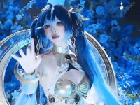 [Cosplay] 阿薰kaOri 鸣潮 尤诺 [294P12V-3.74GB]