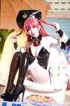 [Cosplay] 抱走莫子aa Nikke胜利女神 米哈拉 [73P10V-2.71GB]