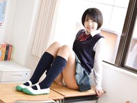 [LOVEPOP] Gravure No.95 – Moeka Sasaki 佐々木萌香 Photoset 33