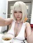[Cosplay] 贝贝琪Becky 热裤地带 [37P-226MB]