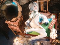 [Cosplay] 矢量鱼 少女前线云图计划 芙洛伦 [31P-365MB]