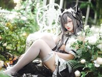 [Cosplay] 宮本桜 奥古斯特女仆装 [20P-252MB]