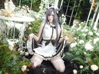 [Cosplay] 宮本桜 奥古斯特女仆装 [20P-252MB]
