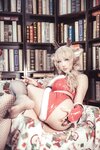 [Cosplay] 刺青Poi &Luisa_零纱 驯鹿与狼 [40P-583MB]