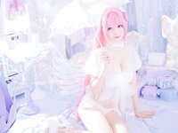 [Cosplay] ElyEE子 2025年11月Patreon订阅合集 [150P19V-867MB]