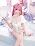 [Cosplay] ElyEE子 2025年11月Patreon订阅合集 [150P19V-867MB]
