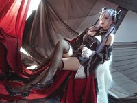 [Cosplay] 宮本桜 奥古斯特 [25P-327MB]