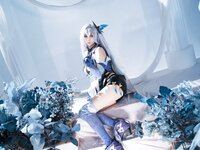 [Cosplay] 上杉绘梨落 丝柯克