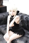 [Cosplay] Miu 只 - Saber Alter Swimsuit