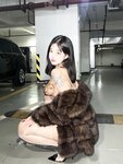 [Cosplay] 小u优优子 貂皮大衣