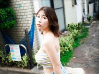 FRIDAY monthly girl 054 = 伊織いお 完全未発表100カット