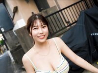 FRIDAY monthly girl 054 = 伊織いお 完全未発表100カット