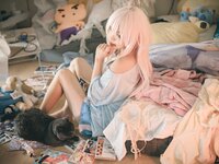 [Cosplay] 神沢永莉 别当欧尼酱 [55P3V-1.05GB]