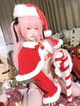 [Cosplay] 神沢永莉 uiri圣诞少女 [84P1V-937MB]