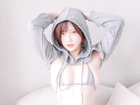 [Cosplay] Messie Huang - Lazy day