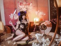 [Cosplay] 二佐Nisa 碧蓝航线 比叡 红梅垂香 [24P-368MB]