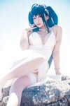 [Cosplay] 洛璃LoLiSAMA 碧蓝航线 大凤花嫁 [44P-553MB]