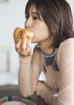 [Photobook] 北野瑠華『誘惑の華』BOMBデジタル写真集