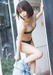 [Photobook] 北野瑠華『誘惑の華』BOMBデジタル写真集