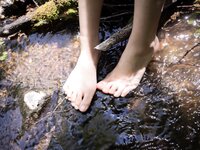 [Photobook] Umi Yatsugake 八掛うみ - August Sea In Kushiro 八月のうみ 釧路