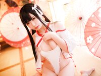 [Cosplay] 十万珍吱伏特 胡桃猫Kurumineko - 巫