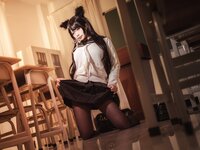[Cosplay] 贞子蜜桃 碧蓝航线 爱宕高雄制服 [35P-354MB]