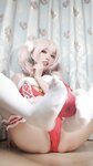 [Cosplay] 神沢永莉 平安夜红色分体式 [125P1V-549MB]