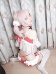 [Cosplay] 神沢永莉 平安夜红色分体式 [125P1V-549MB]