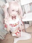 [Cosplay] 神沢永莉 平安夜红色分体式 [125P1V-549MB]