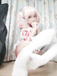 [Cosplay] 神沢永莉 平安夜红色分体式 [125P1V-549MB]