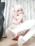 [Cosplay] 神沢永莉 平安夜红色分体式 [125P1V-549MB]