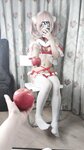 [Cosplay] 神沢永莉 平安夜红色分体式 [125P1V-549MB]