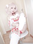 [Cosplay] 神沢永莉 平安夜红色分体式 [125P1V-549MB]