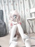 [Cosplay] 神沢永莉 平安夜红色分体式 [125P1V-549MB]