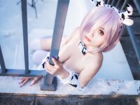 [Cosplay] 末夜787 舰长-牛牛厨娘 [64P4V-1.68GB]
