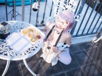 [Cosplay] 末夜787 舰长-牛牛厨娘 [64P4V-1.68GB]