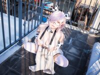 [Cosplay] 末夜787 舰长-牛牛厨娘 [64P4V-1.68GB]