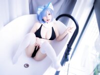 [Cosplay] 末夜787 蕾姆女仆泳装 [47P-407.15MB]