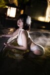 [Cosplay] 末夜787 夏日白色泳装 [23P1V-743.85MB]