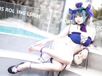 [Cosplay] 贞子蜜桃 碧蓝航线 柴郡泳装 [60P1V-1.19GB]