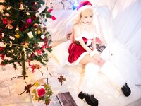 [Cosplay] 贞子蜜桃 喜多川夢海 圣诞 [70P1V-869MB]