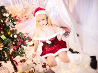 [Cosplay] 贞子蜜桃 喜多川夢海 圣诞 [70P1V-869MB]