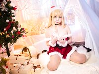 [Cosplay] 贞子蜜桃 喜多川夢海 圣诞 [70P1V-869MB]